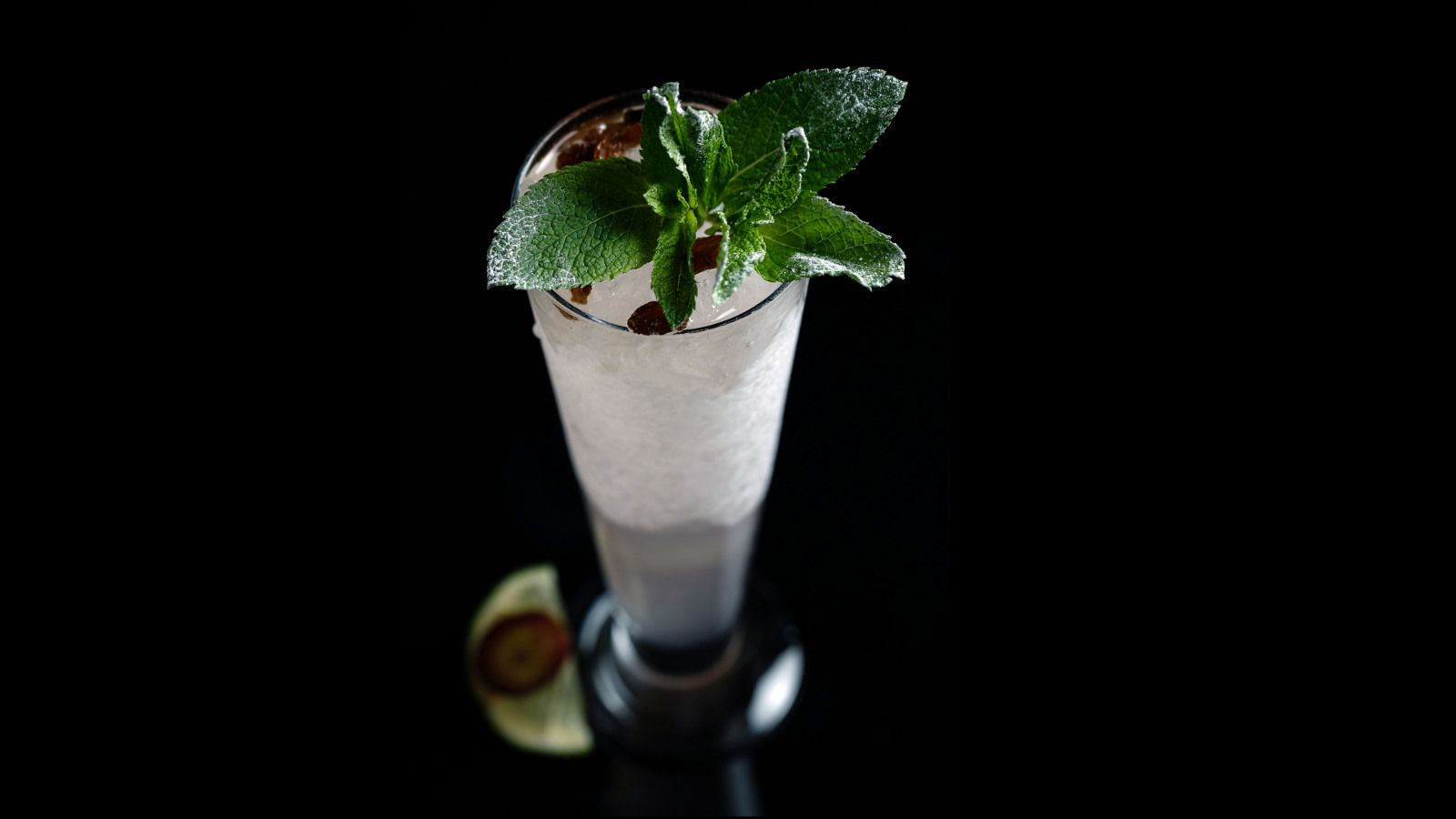 Signature Cocktail | St Germain Nights | le Pop Cocktail Bar